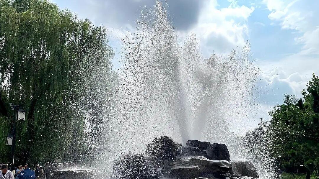 山东的泉水都起飞了吧！