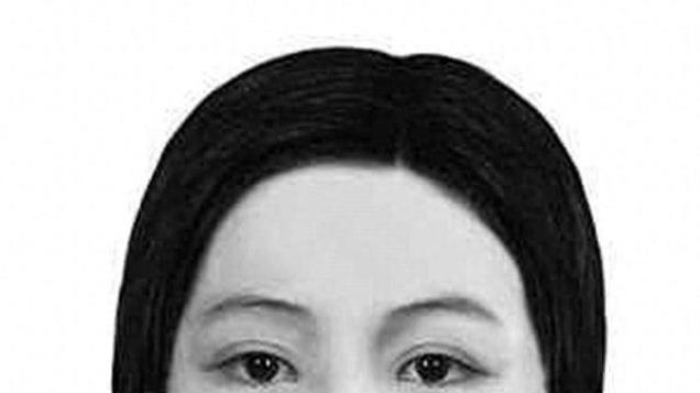 湖北农民发现奶奶遗物上交后，政府：衣柜主人是双枪老太婆的上级