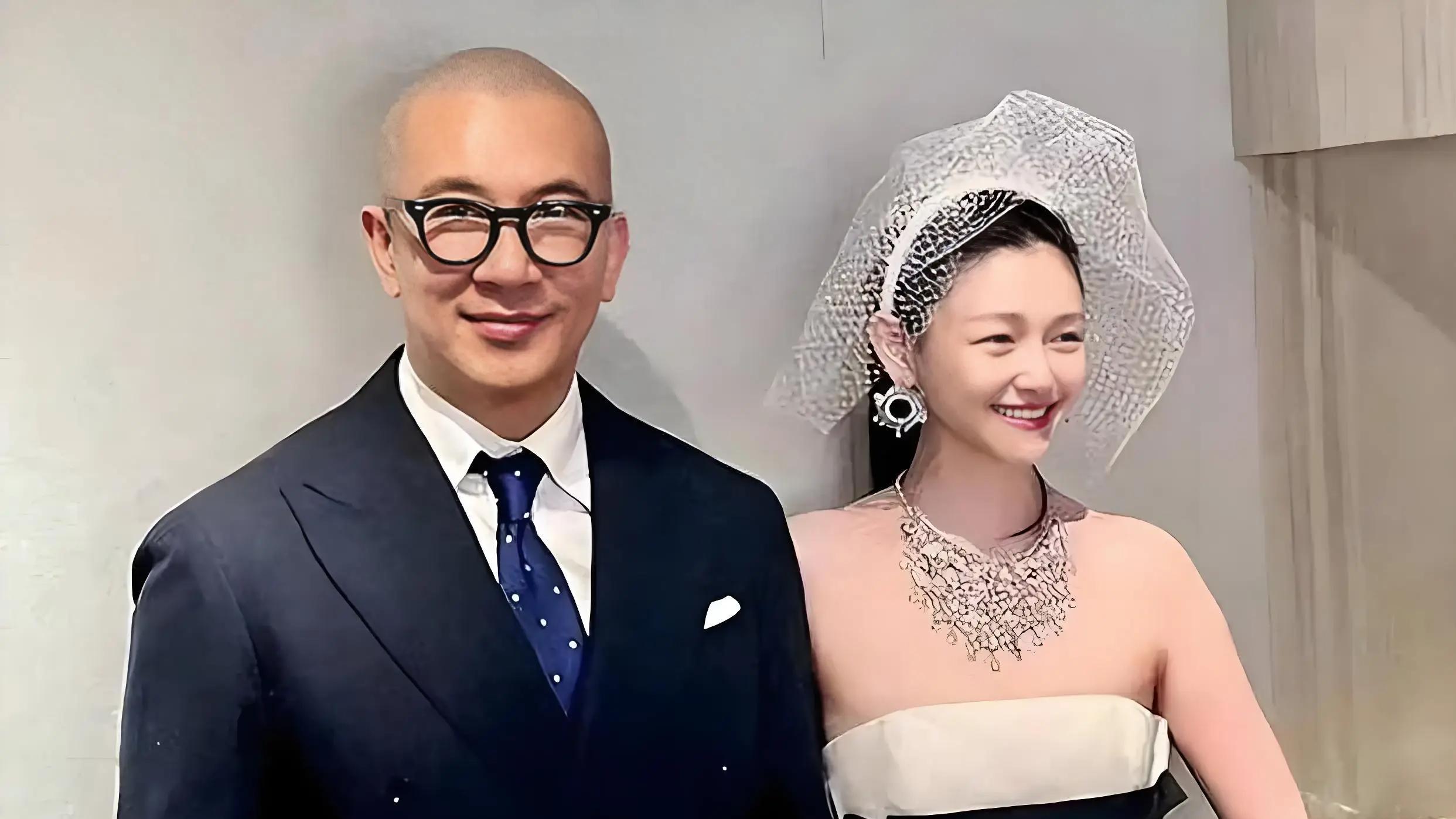 看到具俊晔母亲的态度才明白，原来“软饭男”的伪装早已被撕下