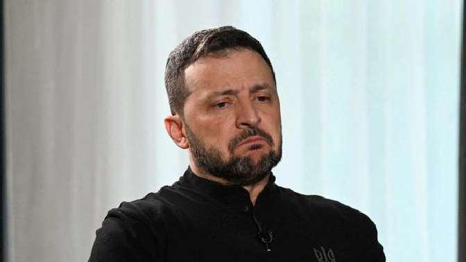 西方要出兵乌国？人数高达10万，法国战机即将入境，泽连斯基宣告俄罗斯的“巨大失败”，一个时代告终