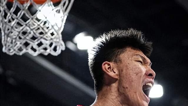 北京新星力压范子铭！许利民仍不满防守 内线轮换格局将变？