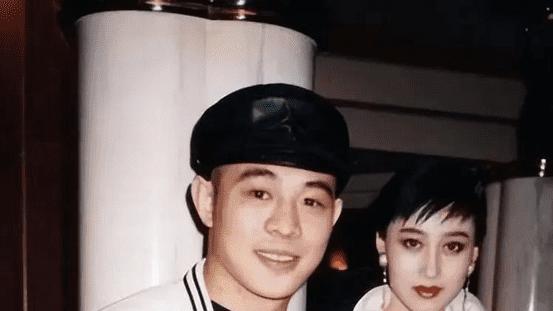 ​离婚33年，李连杰前妻现状：嫁了个普通餐厅老板，大女儿至今未婚