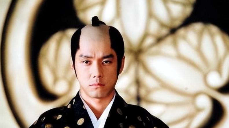 日本的武烈天皇：9岁上位，娶亲娘，性残暴，为何18岁就死掉了？