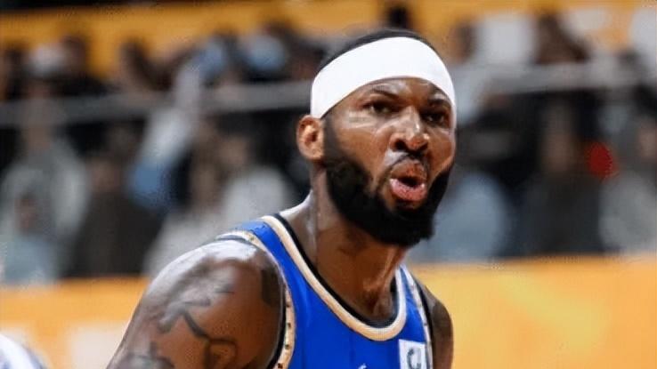 布朗杀疯，反观北京外援太拉！杰曼包夹就崩，斯佩尔曼一塌糊涂！