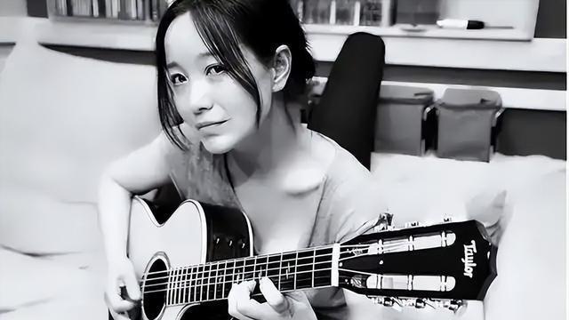 民歌女神坠落？情场失意后，她涅槃重生，唱响草原女儿的传奇