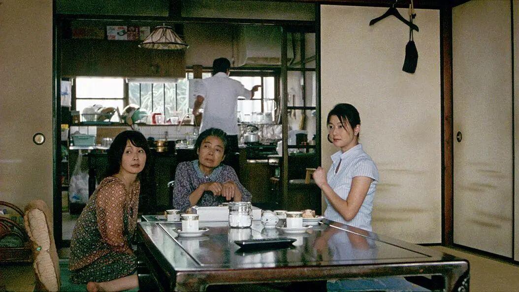 《步履不停》：那漫长一日里，我们所有“来不及”的温柔重量