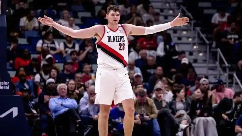 杨瀚森对手很强！克林根一项数据高居联盟第二，球队或优先培养他