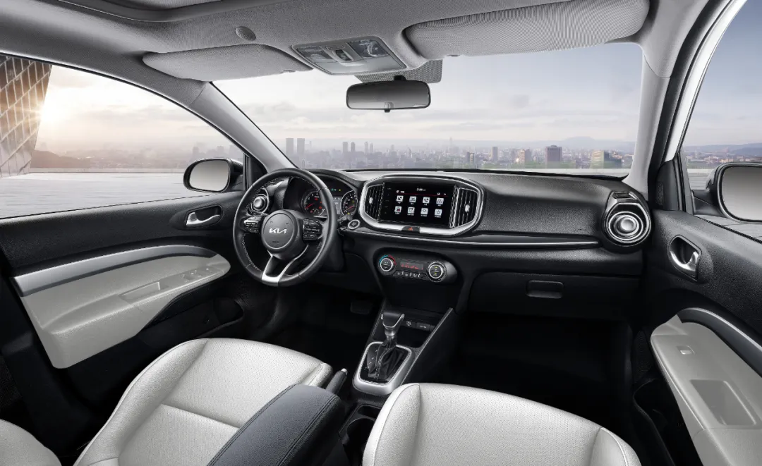 6.48万起的合资燃油SUV 起亚2026款奕跑