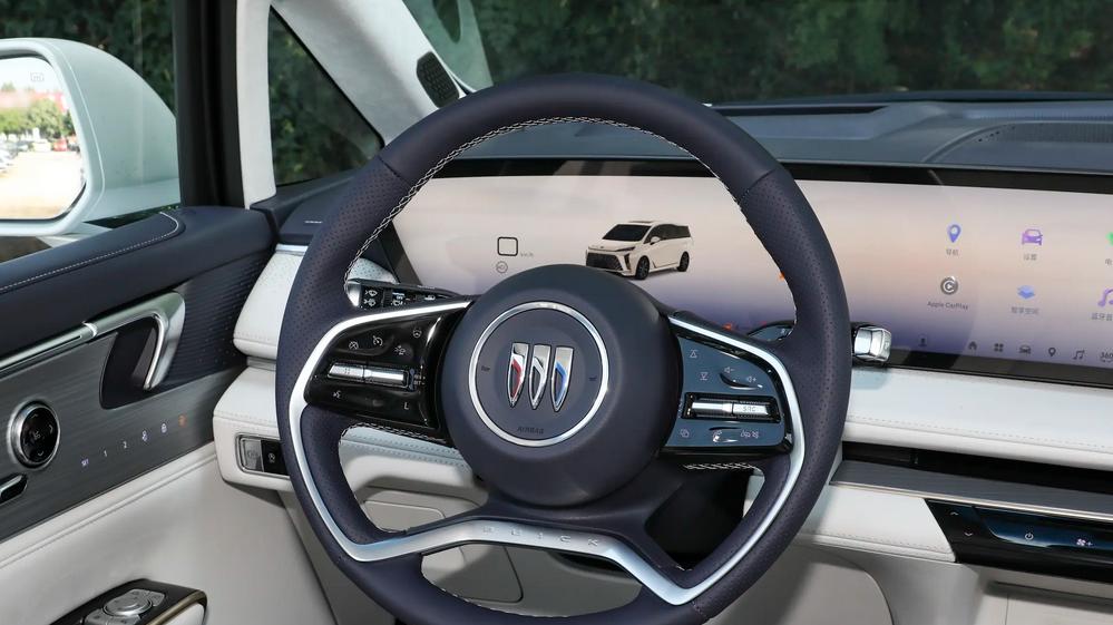 2026款别克GL8陆尊购车指南，30.99万元起，哪个版本值得入手？