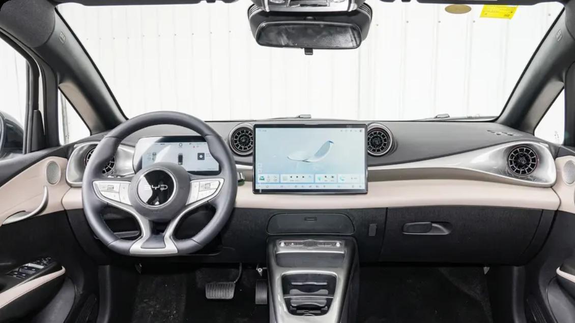 99800元的代步车，配上177马力，时速高达150，还看啥合资车