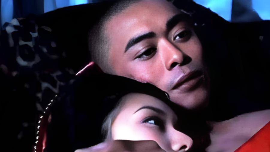 金庸笔下最荒唐的主角，他父母皆是恶人，他也毁人清白却成了大侠