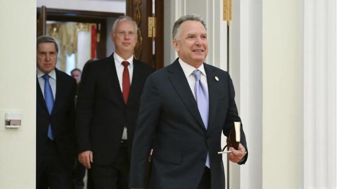 美国特使与俄联手布局坑乌，乌克兰巨大让步或许能让欧洲意识到危险的迫近