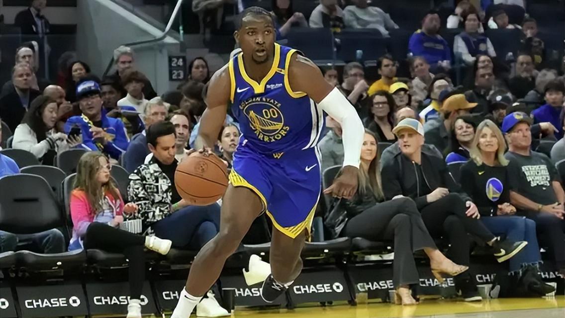 缺席31场，库明加周五复出！勇媒点名3人让位：16战15胜奇兵入选