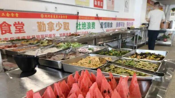 沈阳中街工会食堂有机会吃免费餐