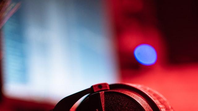 一根麻绳宰尽凡尘牛，一块牛肉藏尽千年魂