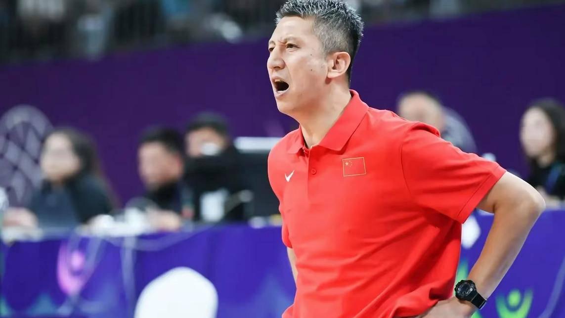 不是赵睿，也不是胡金秋！关岛主帅盛赞00后新星，郭士强放心了