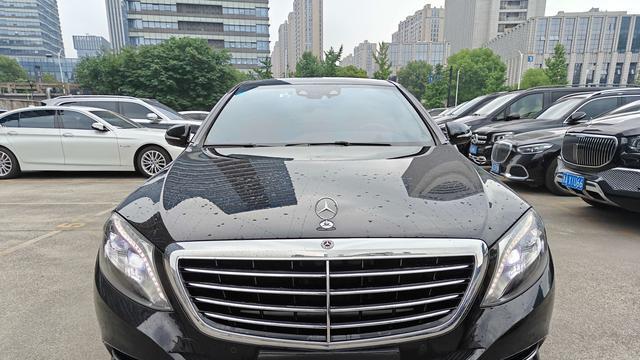 25万多拿下16年奔驰S320L：豪华依旧，商务接待好选择？
