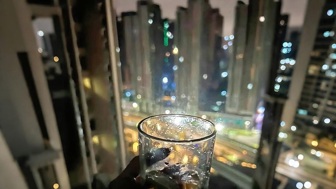 独处微醺之光，这瓶酒喝一次就爱上