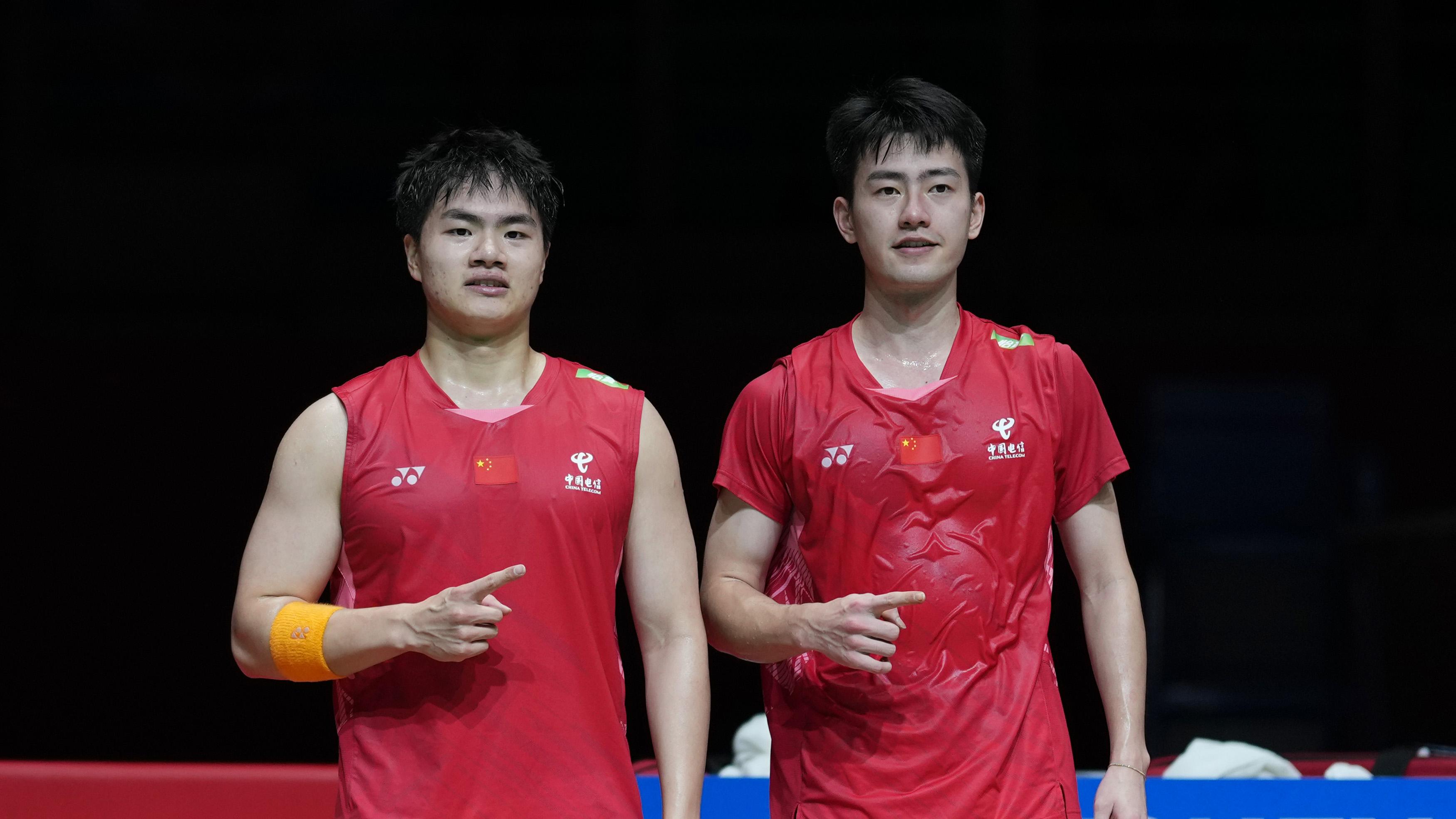 国羽总决赛首日冲7胜！两场内战吸睛，世锦赛冠军组合领衔出击