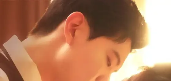 短剧《顾教授的天降小萌妻》顾教授的天降小萌妻心动邂逅甜蜜升级