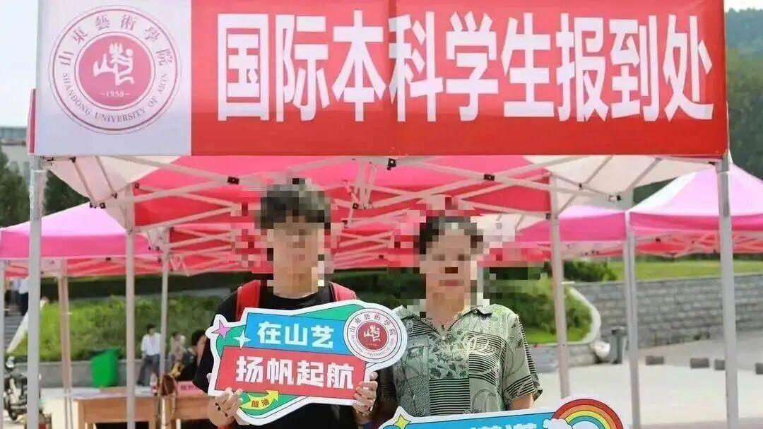 GLOBAL AS|20岁女生留学9天从39楼跳下：一场电诈，碾碎了她的青春与家庭