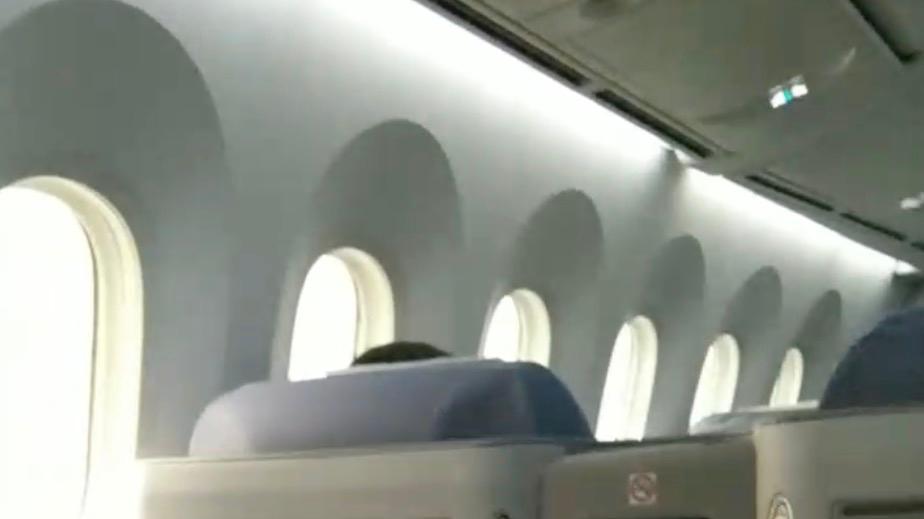 3480万现金给女友买别墅银行拒存，新疆厅官胡国强的奢靡人生与反腐困局