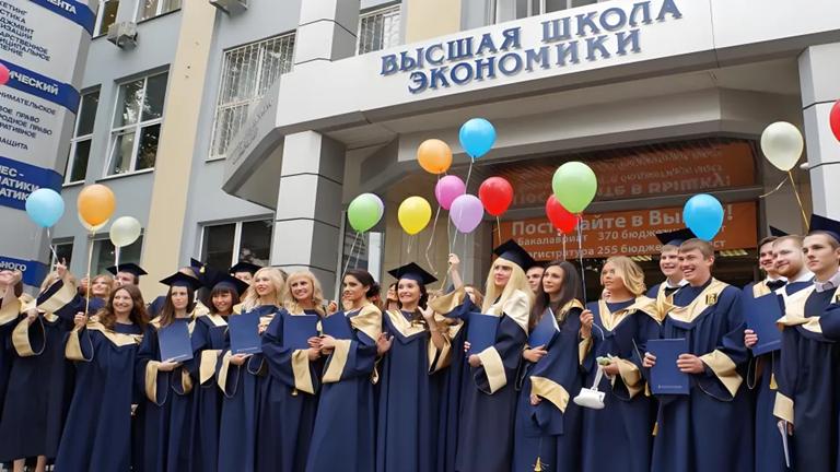 部分省市600分难上211？别被高考困住！300分也可读俄罗斯名校！