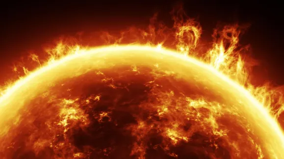 太阳居然也会下雨？科学家用一粒“铁”解开谜团