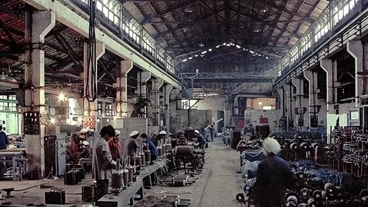 ​90年代的中国：迷茫的青春，沸腾的时代，残酷的现实