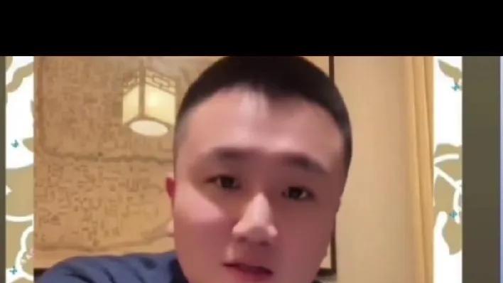 京剧博士喊话郭德纲叫师父



京剧圈这是要炸锅了？京剧博士孙佳良公开叫板郭德纲