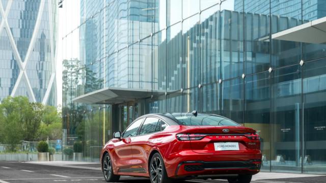 新蒙迪欧购车手册，三款动力/起步14.98万，推荐2.0T豪华版