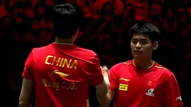 新加坡大满贯! 孙颖莎、蒯曼会师女单决赛, 王楚钦林诗栋男双夺冠
