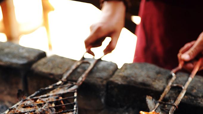 烤鱼有什么好处，夏天吃会不会上火？