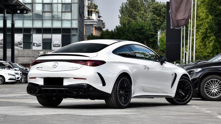 AMG高性能车也主打科技座舱？CLE 53 4MATIC+上市，骁龙8295加持