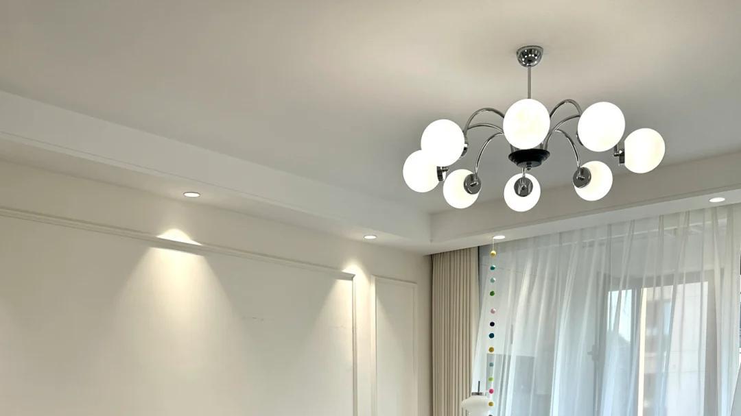 越来越多人家里不放沙发了！现在流行这种设计，美观实用省空间