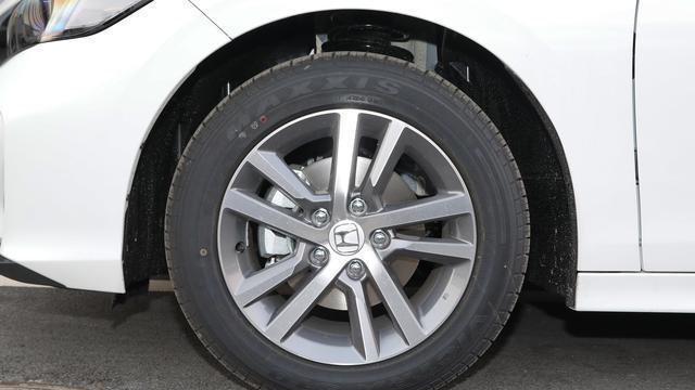 新车｜售12.99万起，新款东风本田思域上市，外观调整竞争领克03