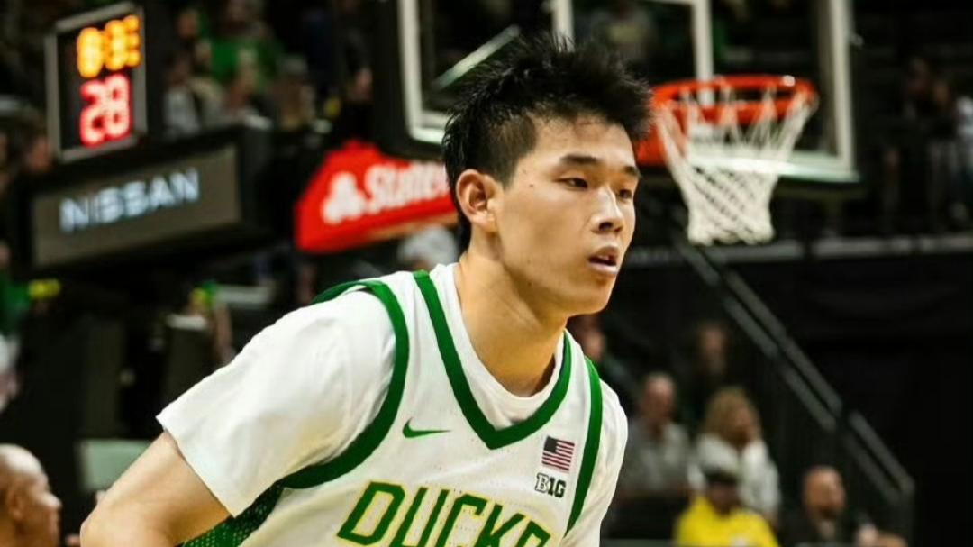 林葳又是拉胯一战，2分1助下半场被弃用，空位三分投出三不沾！