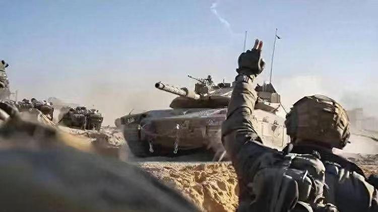 停火刚生效，哈马斯就控场加沙！清剿伪军不含糊，10 名 “巴奸” 已被处决