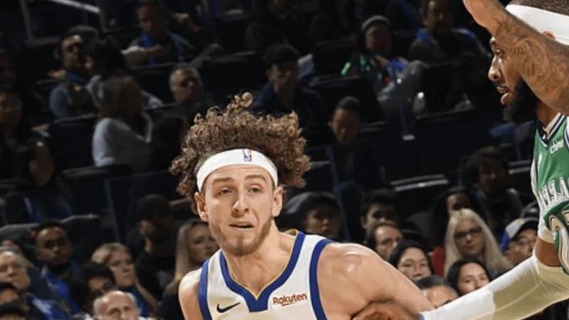 胜独行侠勇士迎最佳局面！6配角被盘活，不和格林一起上阵舒服！