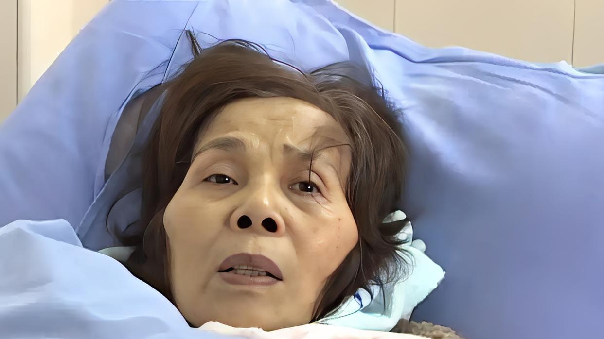 2021年，湖南一女子年轻时抛夫弃子，老年患癌后求儿子照顾