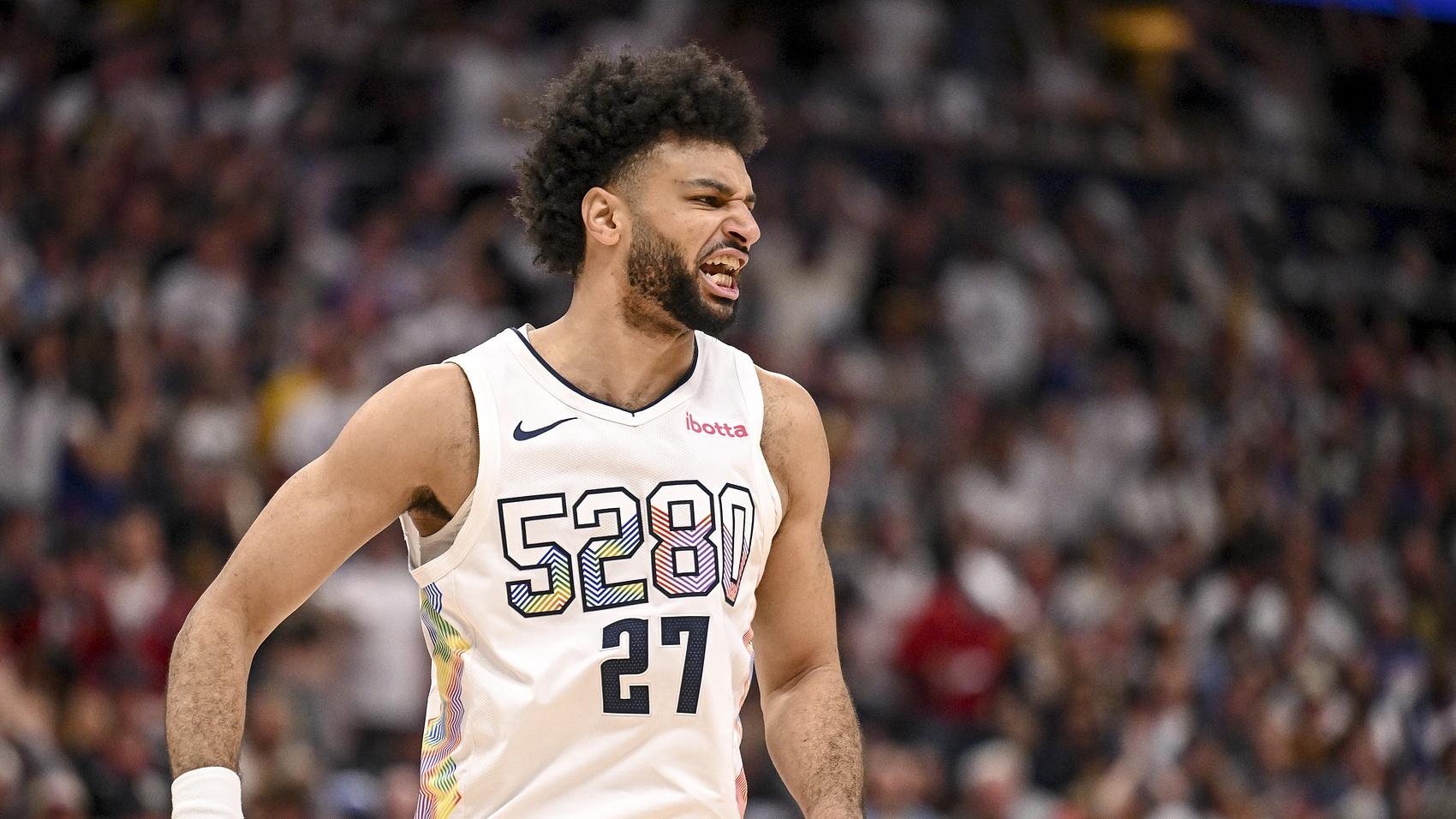 火箭有没有后悔？再这么打下去，狄龙要变成老大了