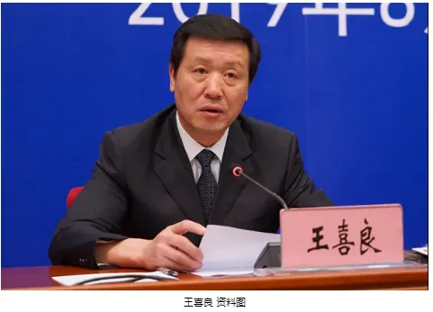 问题官员为何能再度重用？