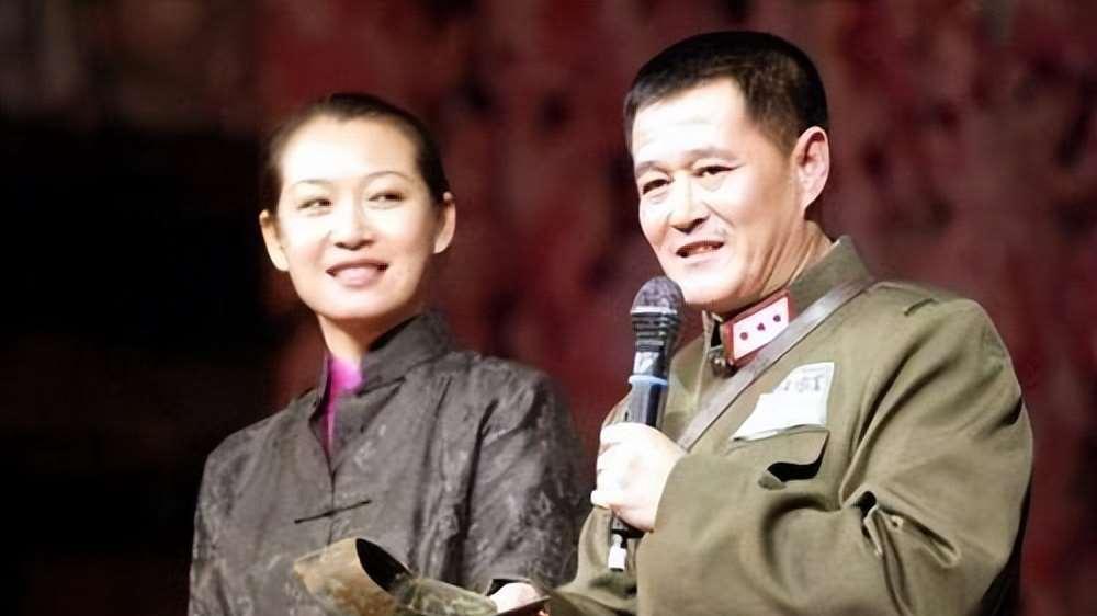 前赵本山净身出户，今2妻4子大不同：赵玉芳懂事，而赵一涵不省心？