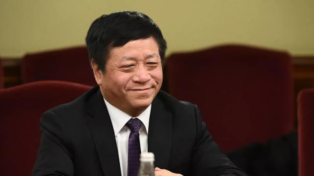 特朗普提“中美G2”，俄罗斯迟迟未能释怀，想从中方口里要个答案