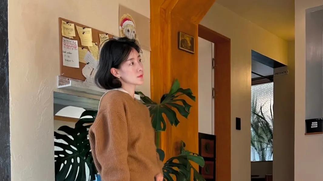 今年的“毛衣”，最配阔腿裤