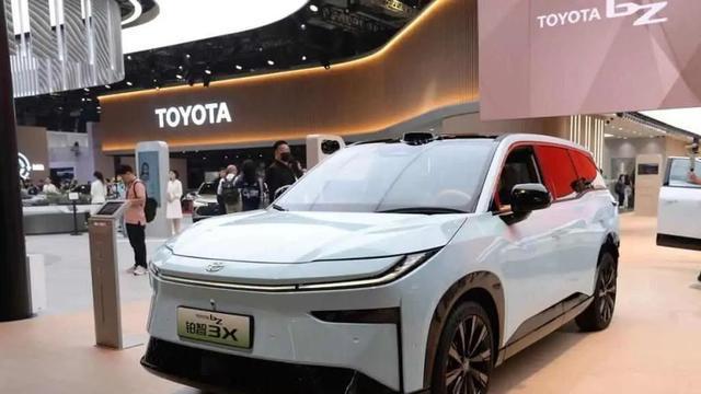 丰田、奥迪、宝马抱国产大腿！国产智驾成合资救星？