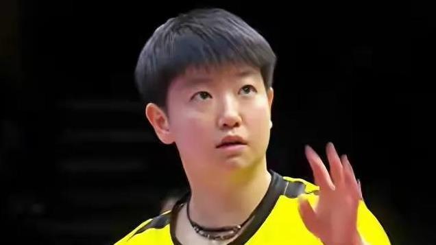 3-2！孙颖莎战胜钱天一，今天苦战10局！争议画面：莎莎示意擦边