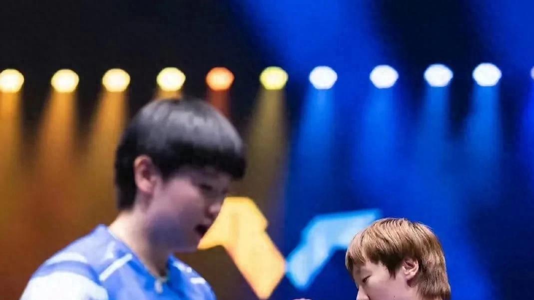 澳门冠军赛结束，孙颖莎和王楚钦出席发布会，展望北京大满贯并互相称赞