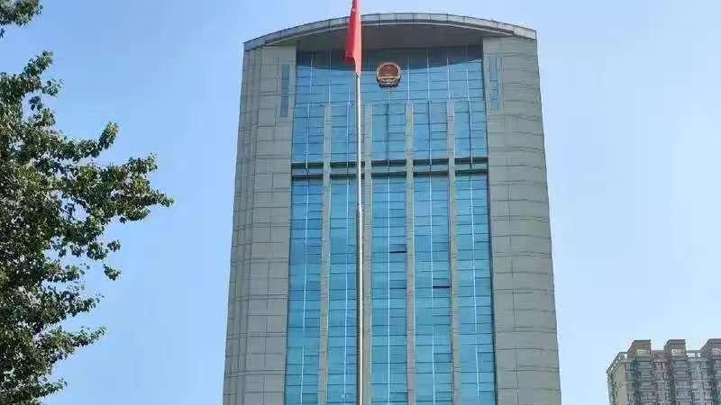 二审胜诉后财产仍遭查封 临沂一法官被指滥用职权 当事人实名举报后 法院已退还担保金并解封财产