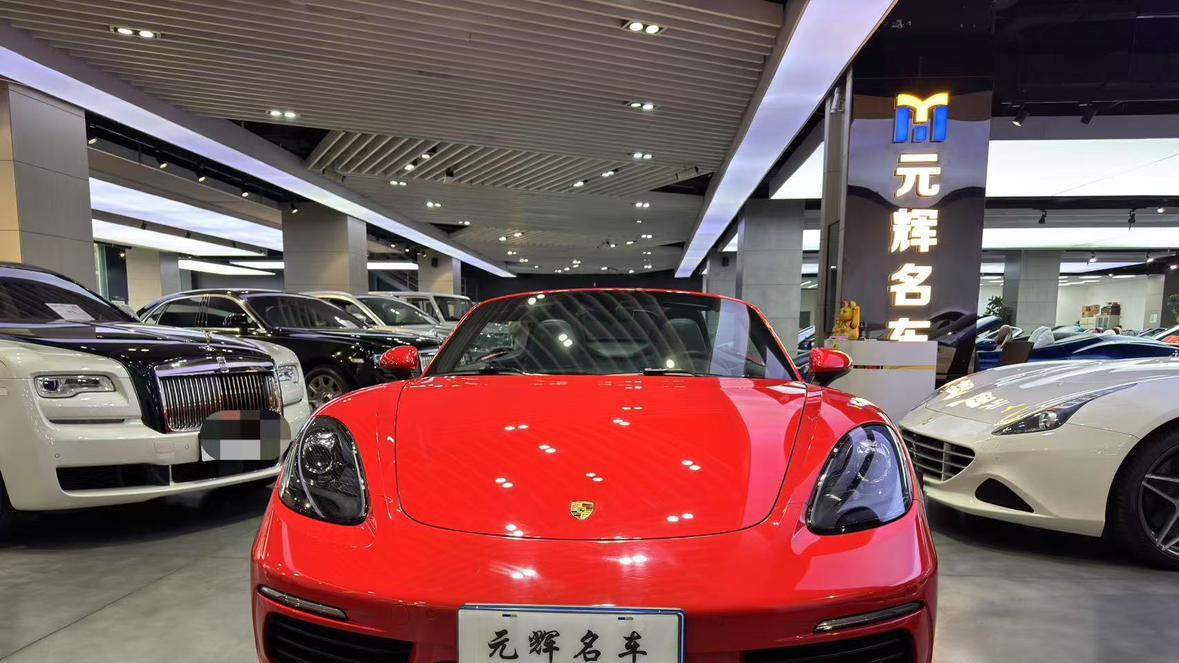 35.8万圆你敞篷跑车梦，1.4万公里保时捷718Boxster等你来开！